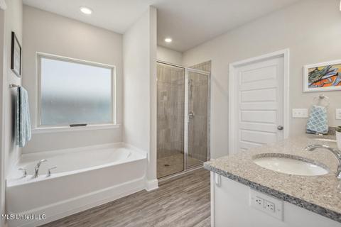 13402 Mayfair Ln, Biloxi, MS 39532 photo 19