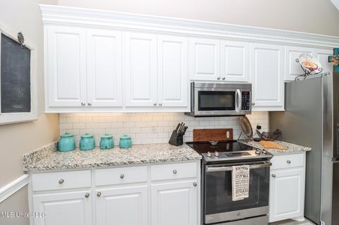 423 Brighton Ct, Brandon, MS 39047 photo 7
