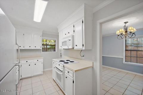 11 Greenwing Ct, Jackson, MS 39211 photo 7
