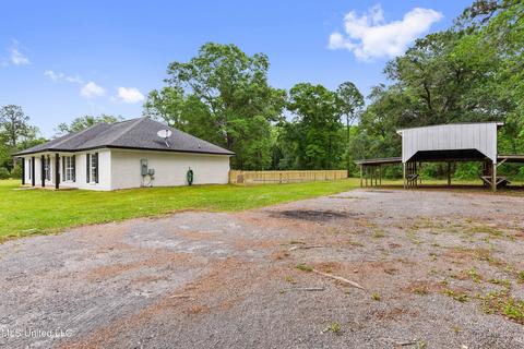 123 Red Edwards Ln, Lucedale, MS 39452 photo 3