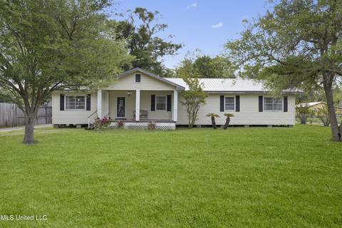 5166 Mitchell Rd, Long Beach, MS 39560 photo 1