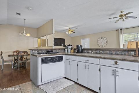 5166 Mitchell Rd, Long Beach, MS 39560 photo 12