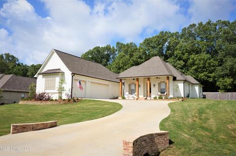 226 Glen Arbor Blvd, Brandon, MS 39042 photo 1