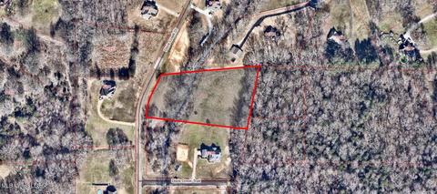 5268 Dixie Creek Dr, Hernando, MS 38632 photo 1