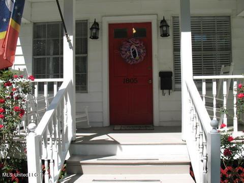 1805 Devine St, Jackson, MS 39202 photo 2