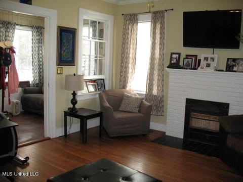 1805 Devine St, Jackson, MS 39202 photo 9