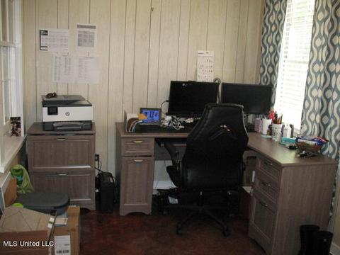 1805 Devine St, Jackson, MS 39202 photo 12