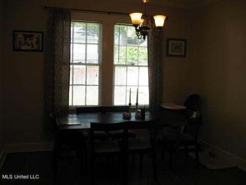 1805 Devine St, Jackson, MS 39202 photo 14