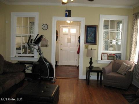 1805 Devine St, Jackson, MS 39202 photo 10