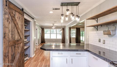 215 W Sunset Dr, Brandon, MS 39042 photo 21