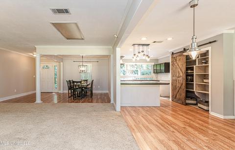 215 W Sunset Dr, Brandon, MS 39042 photo 14