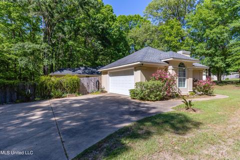 3018 Daves Cir, Brandon, MS 39042 photo 3
