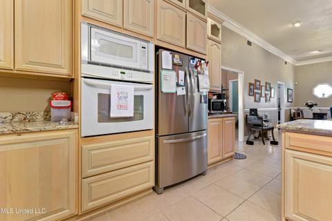 6000 Pollock Ferry Rd, Moss Point, MS 39562 photo 6