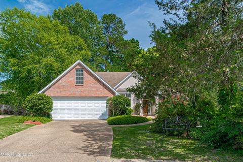 607 Hedgerow Cv, Madison, MS 39110 photo 2