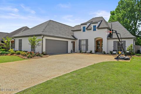 108 Vineyard Blvd, Brandon, MS 39047 photo 1