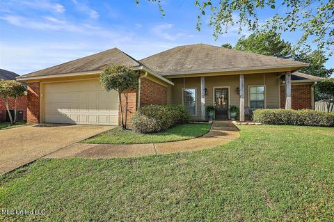 511 Oakleigh Pl, Brandon, MS 39047 photo 1