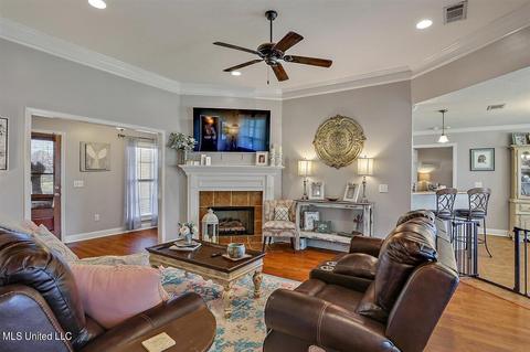 511 Oakleigh Pl, Brandon, MS 39047 photo 8
