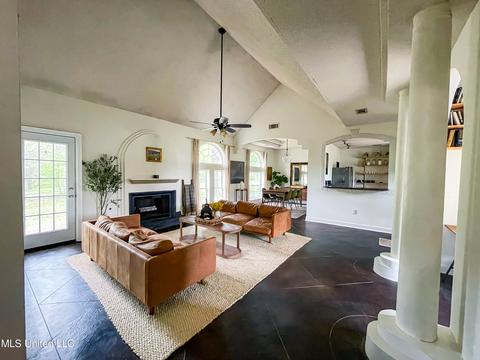 3746 Pleasant Hill Rd, Nesbit, MS 38651 photo 14