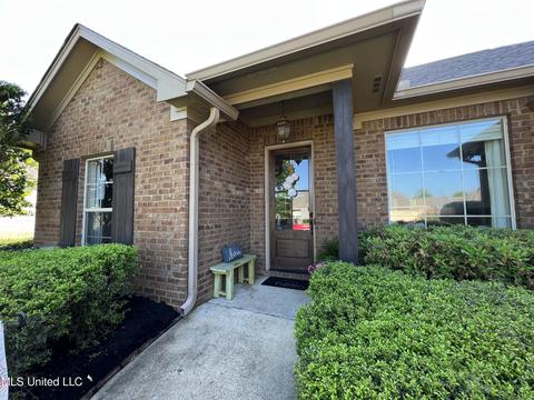 1825 August Bnd, Madison, MS 39110 photo 1