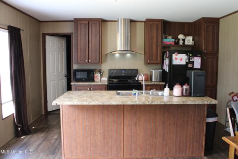 9945 Tanner Williams Rd, Lucedale, MS 39452 photo 5
