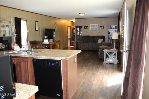 9945 Tanner Williams Rd, Lucedale, MS 39452 photo 7