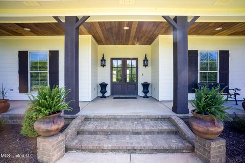 7347 Mcelroy Rd, Olive Branch, MS 38654 photo 2