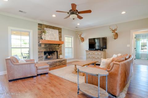 7347 Mcelroy Rd, Olive Branch, MS 38654 photo 8
