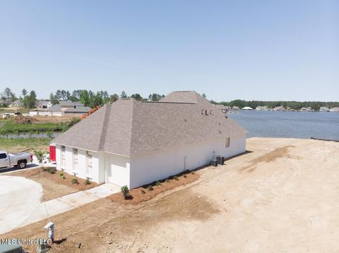 196 Lake Ridge Dr, Madison, MS 39110 photo 2