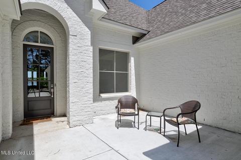 196 Lake Ridge Dr, Madison, MS 39110 photo 5