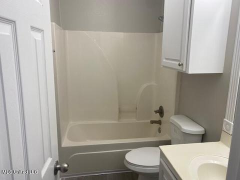 600 Willow Bay Dr, Byram, MS 39272 photo 10