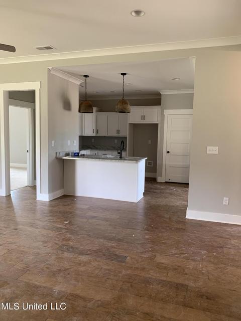 2090 E Watson Vw, Nesbit, MS 38651 photo 6