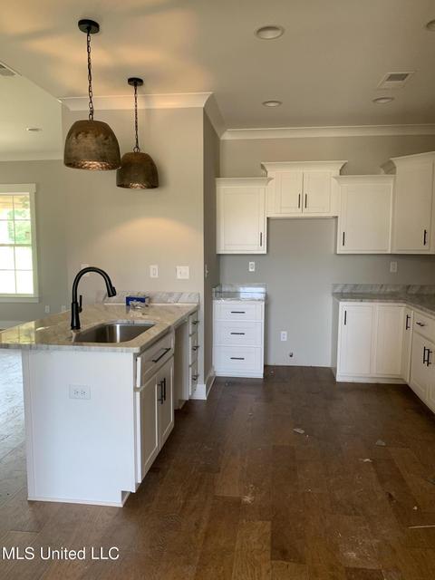 2090 E Watson Vw, Nesbit, MS 38651 photo 5
