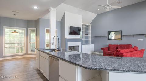 17 Pecan Ln, Long Beach, MS 39560 photo 7