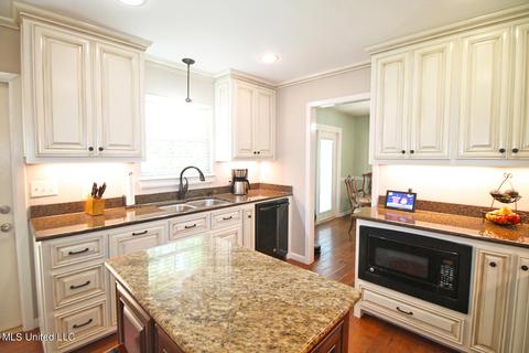 24 Taylor St, Lucedale, MS 39452 photo 13