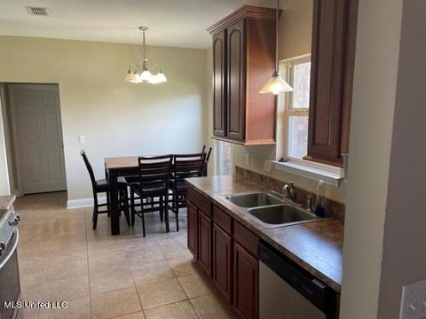 21588 Briar Cliff Dr, Saucier, MS 39574 photo 2
