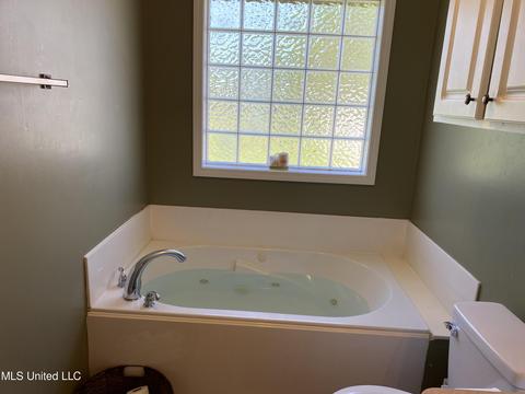 330 Greystone Pointe, Terry, MS 39170 photo 10