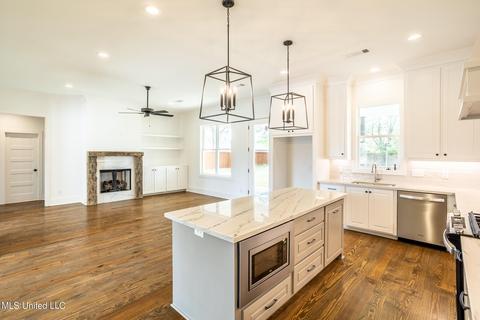 121 Paylors Way, Madison, MS 39110 photo 2
