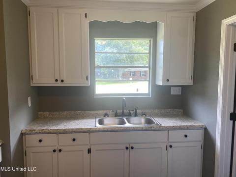1908 Summit Cir, Gautier, MS 39553 photo 9