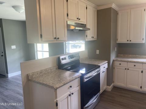 1908 Summit Cir, Gautier, MS 39553 photo 7
