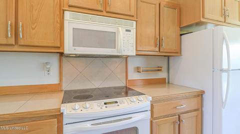 318 Pinecrest Blvd, Long Beach, MS 39560 photo 12