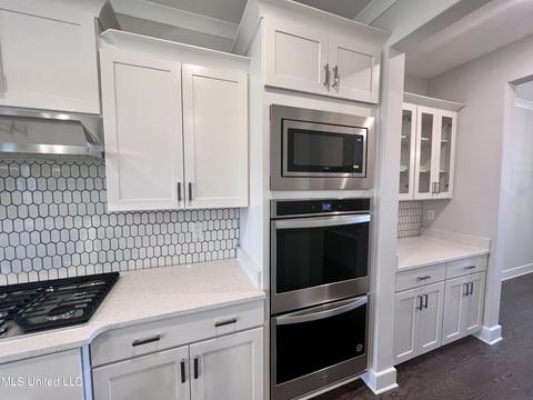 3911 Fieldstream Dr, Olive Branch, MS 38654 photo 7