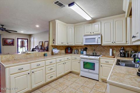 118 Sheppard St, Flora, MS 39071 photo 11