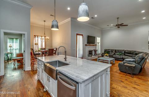 114 Coventry Ln, Canton, MS 39046 photo 21