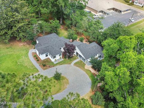68 Holmes St, Lucedale, MS 39452 photo 32
