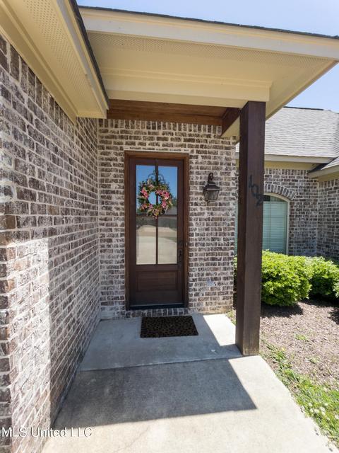 102 Bainbridge Xing, Canton, MS 39046 photo 5