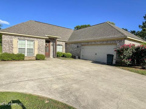 102 Bainbridge Xing, Canton, MS 39046 photo 2