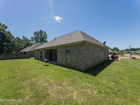 102 Bainbridge Xing, Canton, MS 39046 photo 54