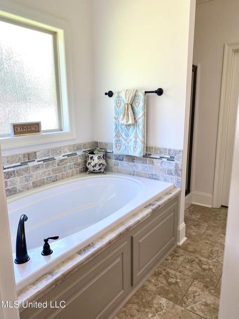 102 Bainbridge Xing, Canton, MS 39046 photo 31
