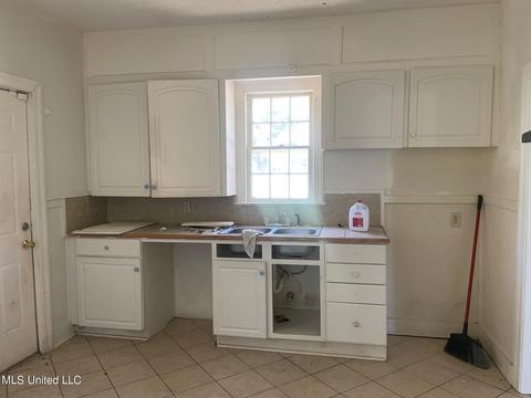 3438 W Capitol St, Jackson, MS 39209 photo 5
