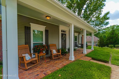 104 Northridge Dr, Brandon, MS 39042 photo 2